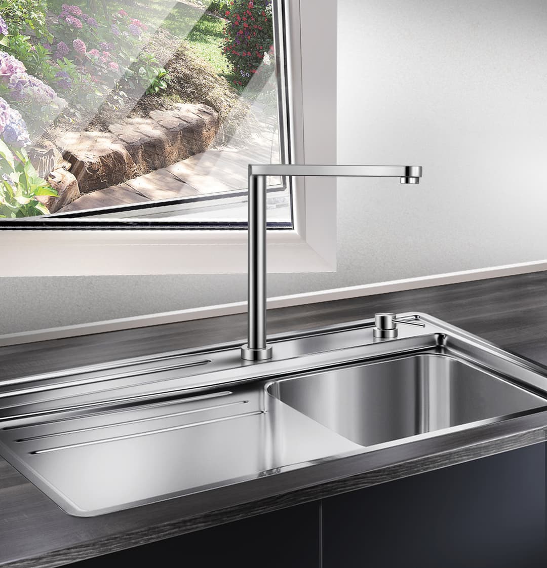 Telescopic Spout Kitchen Faucet(MKF-30427)